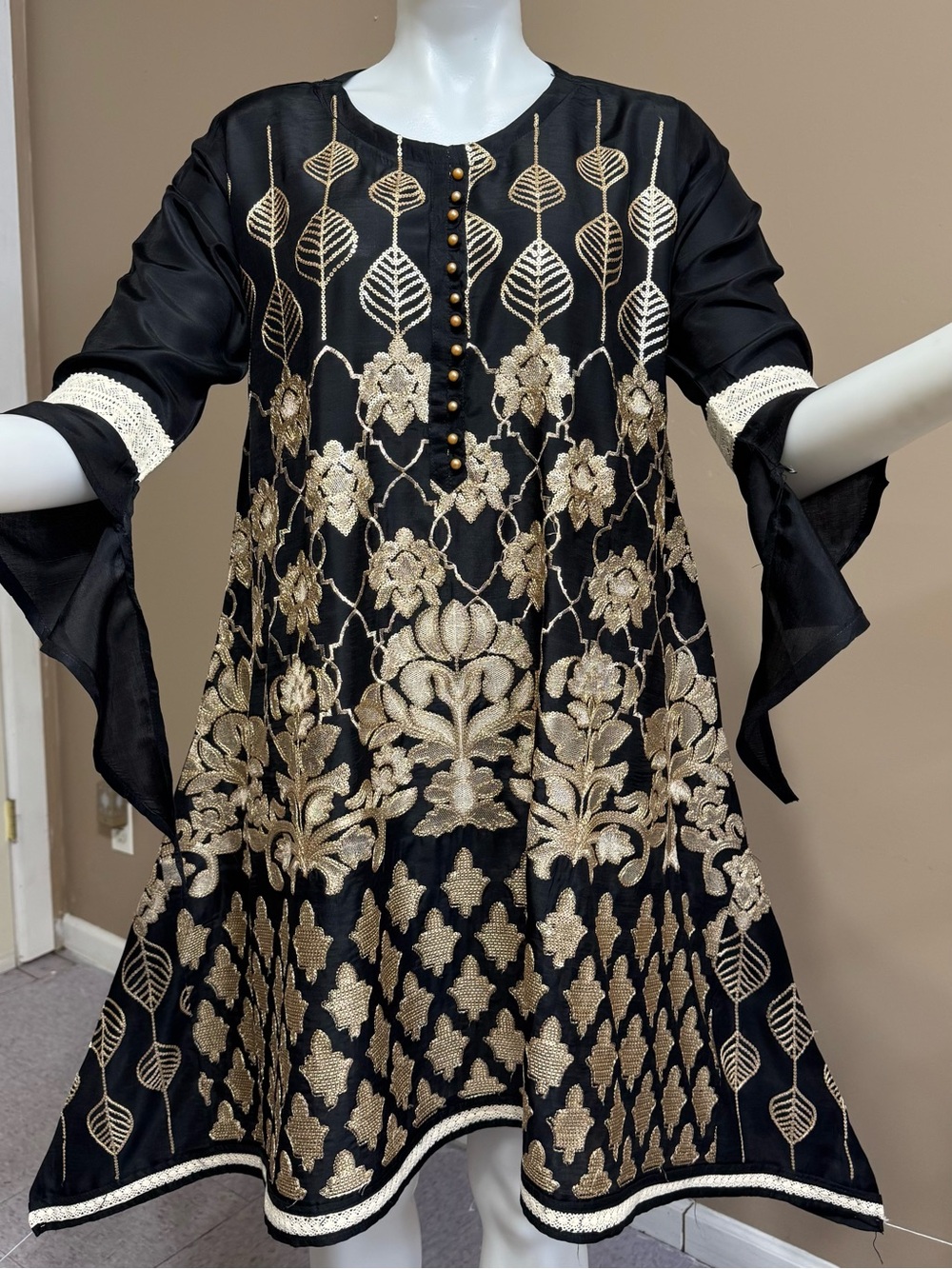 Viscous embroidered top / kurti/ tunic